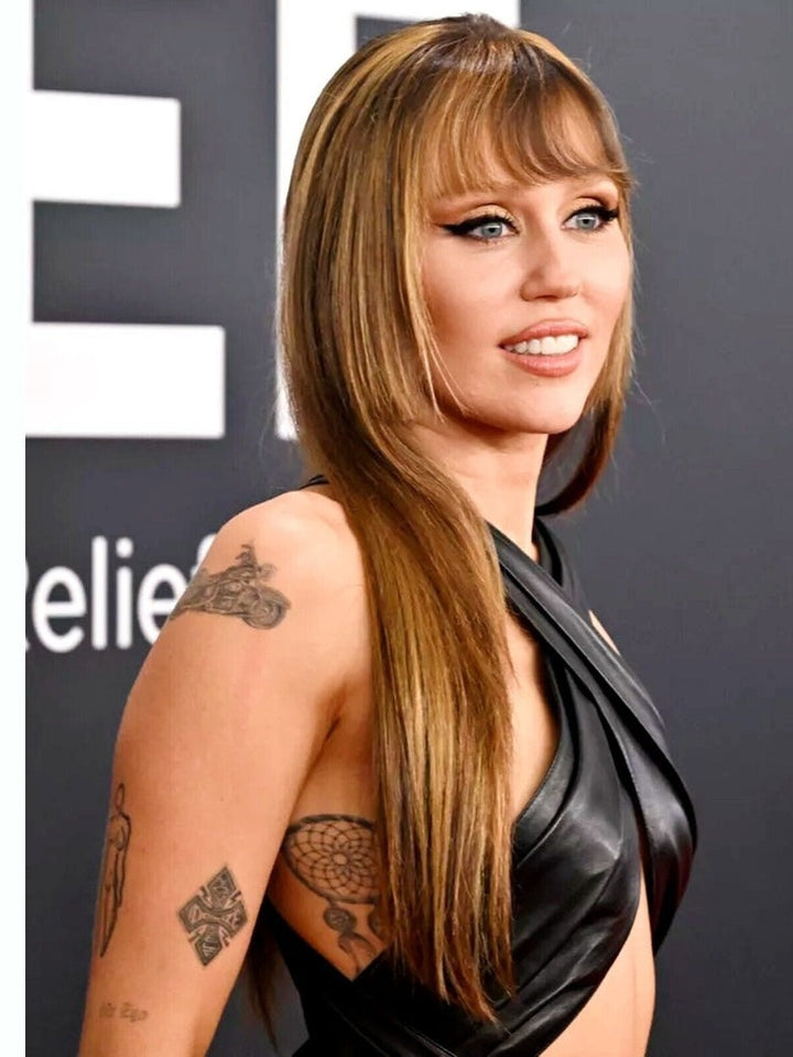 Miley Cyrus 8.5 x 11 Candid Color Photograph Art Print Photo Picture Collectibles:Photographic Images:Photographs Style Your Walls