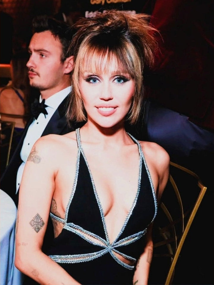 Miley Cyrus 8.5 x 11 Candid Color Photograph Art Print Photo Picture Collectibles:Photographic Images:Photographs Style Your Walls