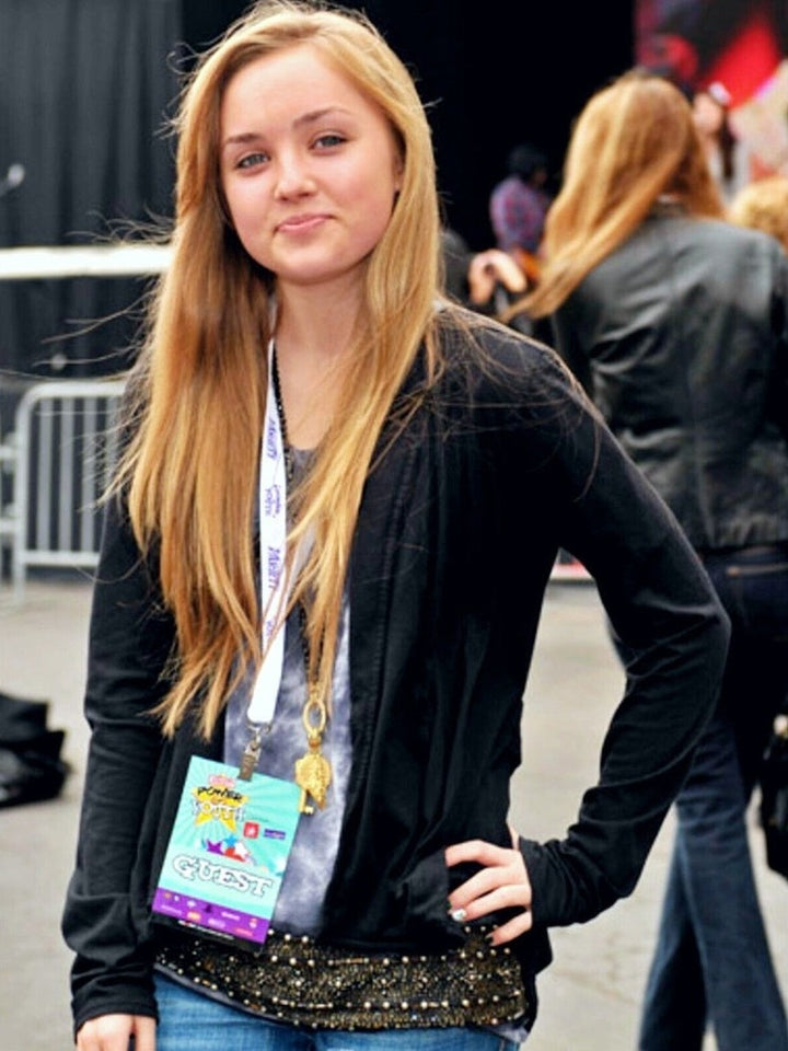 Mia Rose Frampton 8.5 x 11 Candid Color Photograph Art Print Collectibles:Photographic Images:Photographs Style Your Walls