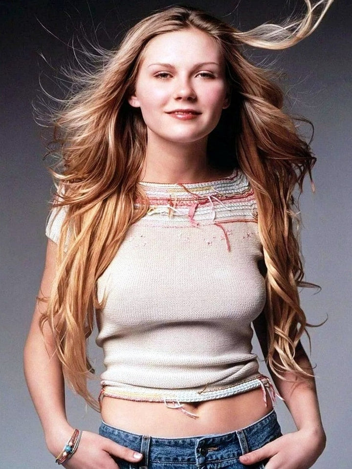 Kirsten Dunst 8.5 x 11 Candid Color Photograph Art Print Photo Collectibles:Photographic Images:Photographs Style Your Walls