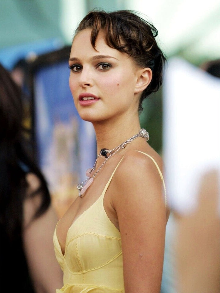 Natalie Portman 8.5 x 11 Candid Color Photograph Art Print Photo Picture Collectibles:Photographic Images:Photographs Style Your Walls