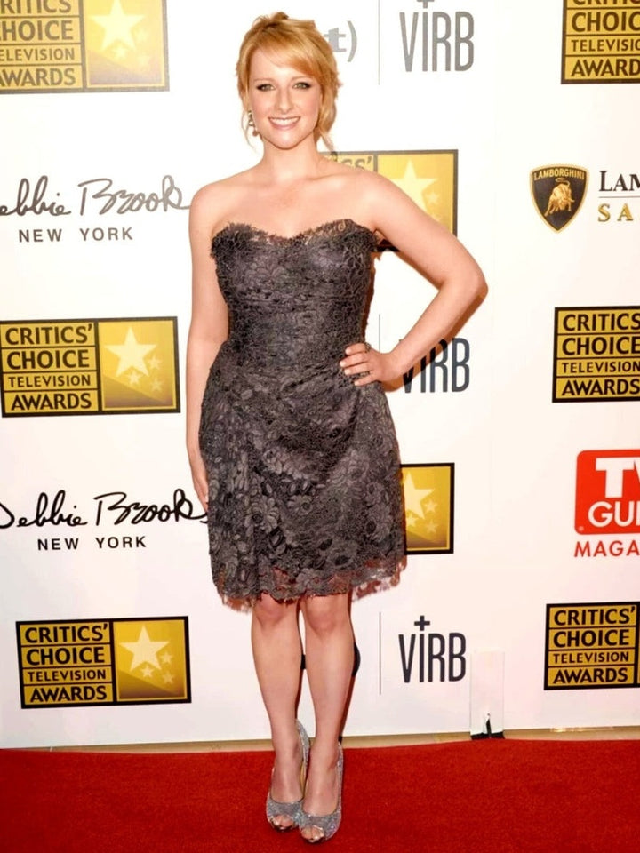 Melissa Rauch 8.5 x 11 Candid Color Photograph Art Print Photo Picture Collectibles:Photographic Images:Photographs Style Your Walls